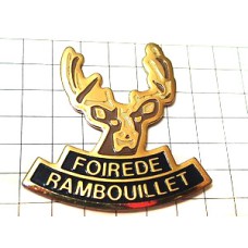 ピンバッジ・鹿ハンティング狩猟 RAMBOUILLET FRANCE