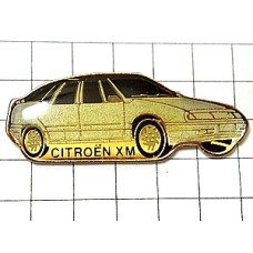 ピンバッジ・シトロエンXM白い車 CITROEN FRANCE