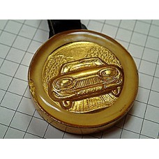 キーホルダー・金色の車