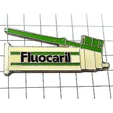 ピンバッジ・歯ブラシ歯みがき歯医者さん FLUOCARIL