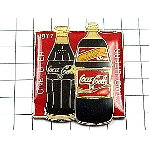 ピンバッジ・コカコーラ瓶とペットボトル