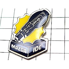 ピンバッジ・マツダ車電気部品 MAZDA LIGHT