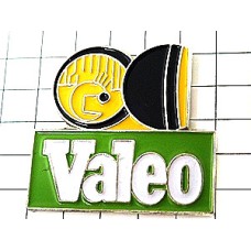 ピンバッジ・ヴァレオ車ライト明かり VALEO FRANCE