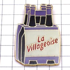 ピンバッジ・ワイン酒瓶４本 LA-VILLAGEOISE FRANCE