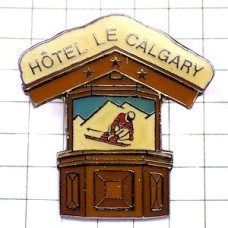 ピンバッジ・カルガリーホテル雪山スキー風景 CALGARY HOTEL SKIING