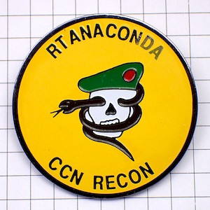 ピンバッジ・米軍アナコンダ蛇ドクロ帽子グリーンベレー RT-ANACONDA