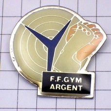 ピンバッジ・ジム運動 FEDERATION-FRANCAISE-DE-GYMNASTIQUE F-F-GYM ARGENT FRANCE