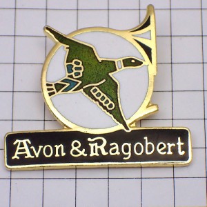 ピンバッジ・楽器ホルンと雉キジ鳥 AVON&RAGOBERT