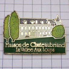 ピンバッジ・作家シャトーブリアンの家 CHATEAUBRIAND FRANCE