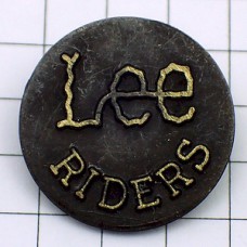 ピンバッジ・リーLEEジーンズ/ライダーズ洋服 LEE LEE-RIDERS JEANS BUTTON USA