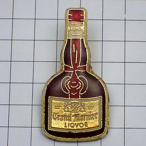 ピンバッジ・グランマルニエ酒瓶 GRAND-MARNIER FRANCE