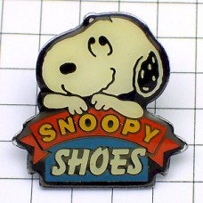 ピンバッジ・スヌーピー印の靴 SNOOPY-SHOES