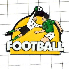 ピンバッジ・サッカーゴールキーパー球 FOOTBALL