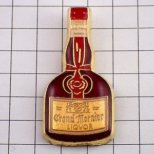 ピンバッジ・グランマルニエ酒瓶 GRAND-MARNIER FRANCE