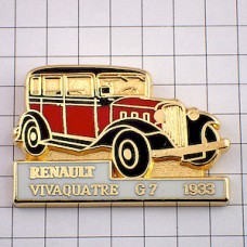 ピンバッジ・ルノー車オールドカー1933年 RENAULT FRANCE