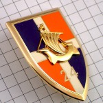 ブローチ・フランス軍24金色の船ミリタリー紋章 24E-REGIMENT-D-INFANTERIE 24 RI FRANCE