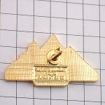 ピンバッジ・山小屋の風景