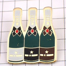 ピンバッジ・モエ酒シャンパーニュ３本 MOET MOET&CHANDON CHAMPAGNE FRANCE