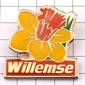 ピンバッジ・オレンジ色の花 WILLEMSE FRANCE