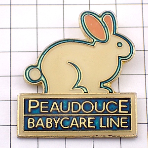 ピンバッジ・うさぎ白いウサギ兎 PEAUDOUCE RABBIT FRANCE