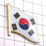 ピンバッジ・NEW!韓国国旗デラックス薄型キャッチ付き大韓民国