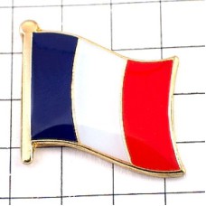 ピンバッジ・NEW!フランス国旗デラックス薄型キャッチ付トリコロール青白赤