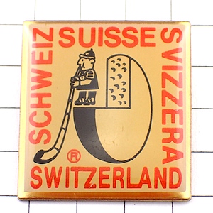 ピンバッジ・スイスのチーズ民族楽器 CHEESE SWISS SCHWEIZ SUISSE SVIZZERA SWITZERLAND