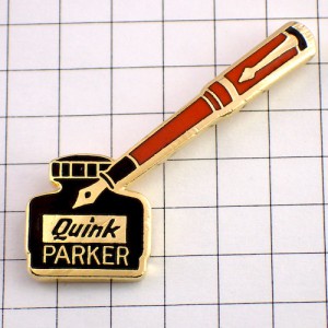 ピンバッジ・パーカーの万年筆とインク壺 PARKER QUINK