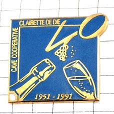 ピンバッジ・酒シャンパーニュ乾杯 CLAIRETTE-DE-DIE FRANCE