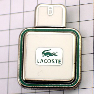 ブローチ・ラコステ緑色のワニ香水壜型 LACOSTE