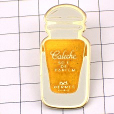 ピンバッジ・エルメス香水カレーシュ壜型 HERMES CALECHE