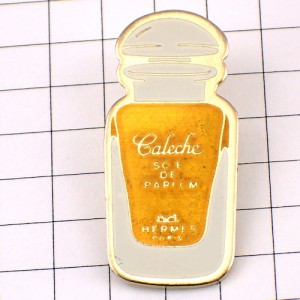 ピンバッジ・エルメス香水カレーシュ壜型 HERMES CALECHE