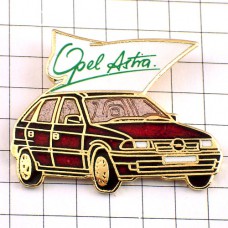 ピンバッジ・オペル車アストラ赤 OPEL-ASTRA OPEL GERMANY