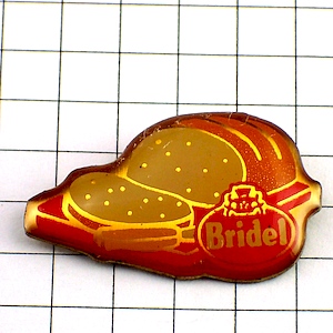 ピンバッジ・カマンベールチーズやバターの会社パン BRIDEL BUTTER FRANCE