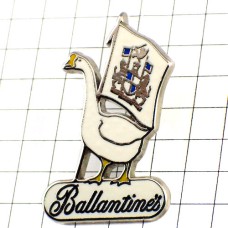 ピンバッジ・バランタイン白いアヒル酒ウイスキー BALLANTINES WHISKY SCOTLAND