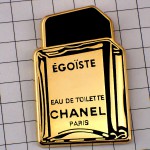 ピンバッジ・シャネル香水エゴイスト金色ゴールド壜型 CHANEL EGOISTE