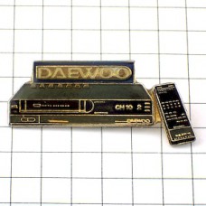 ピンバッジ・ビデオデッキ大宇家電