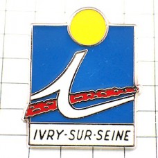 ピンバッジ・アルファベット「Ｉ」IVRY-SUR-SEINE FRANCE