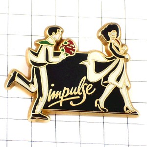 ピンバッジ・花束を持って追いかける女の子 IMPULSE