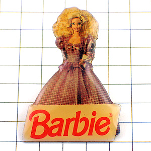 ピンバッジ・バービー人形ドレス金髪 BARBIE MATTEL