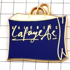 ピンバッジ・ギャラリーラファイエット青のバッグ紙袋 GALERIES-LAFAYETTE PARIS