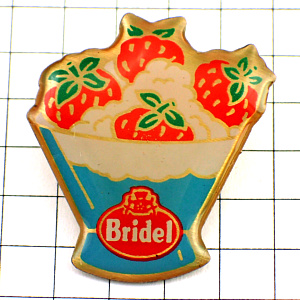 ピンバッジ・イチゴ苺ヨーグルトお菓子 BRIDEL STRAWBERRIES CREAM