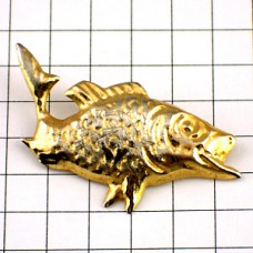 ピンバッジ・金色ゴールドの魚