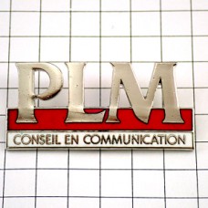 ピンバッジ・ＰＬＭ銀色の文字