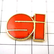 ピンバッジ・「Si」赤い文字