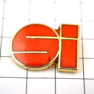 ピンバッジ・「Si」赤い文字