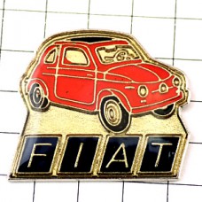 ピンバッジ・フィアット５００チンクエチェント赤い車