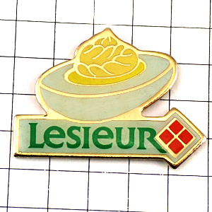 ピンバッジ・マヨネーズ付き玉子ゆで卵 LESIEUR MAYONAISE