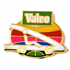 ピンバッジ・ヴァレオ車に乗る人 VALEO FRANCE