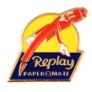 ピンバッジ・ペーパーメイトの筆記ペン文房具 PAPER-MATE REPLAY USA